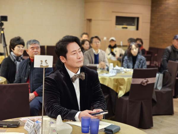 나눔을 이어온 마음에 감사드리며, 동대문종합사회복지관 감사장을 받았습니다